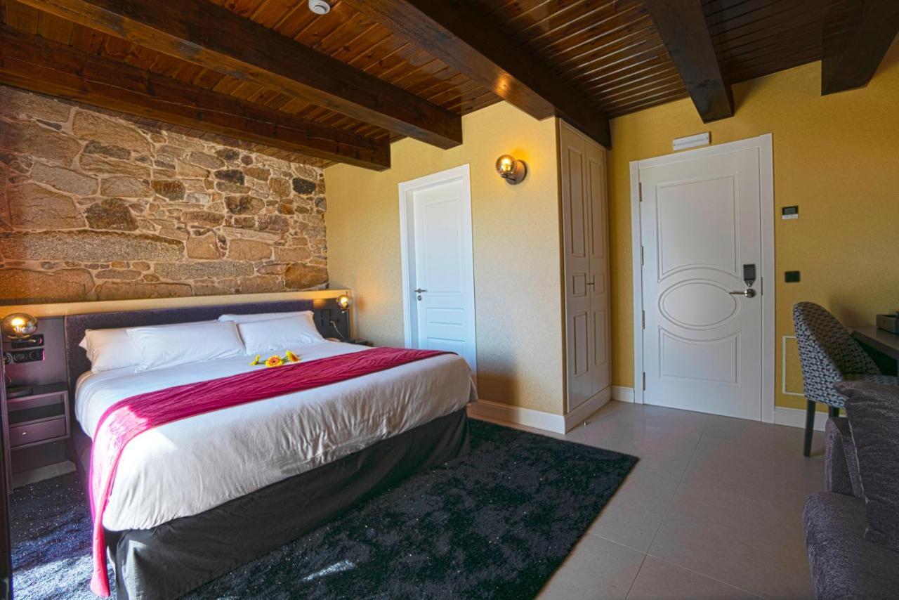 Hotel As Torres Da Hermida Monterroso ภายนอก รูปภาพ